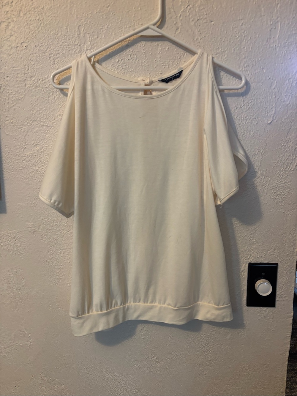 Cream Cold-Shoulder Blouse with Tie Back - Unbranded